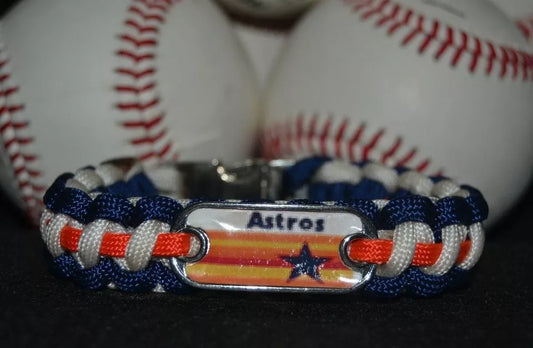 Houston Astros Paracord Bracelet w/ MLB Dog Tag and Metal Buckle. AWESOME!!!