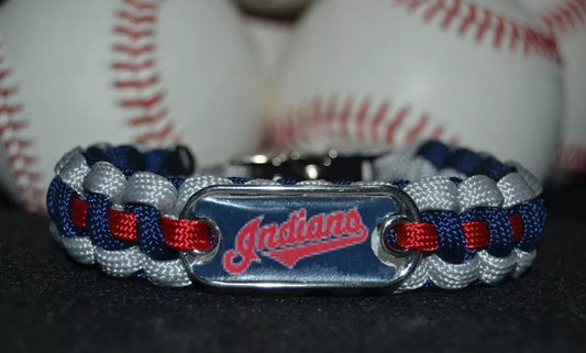 Cleveland Guardians Paracord Bracelet w/ MLB Dog Tag and Metal Buckle. AWESOME!!!