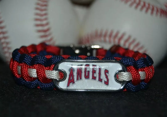 Los Angeles Angels Paracord Bracelet w/ MLB Dog Tag and Metal Buckle. AWESOME!!!