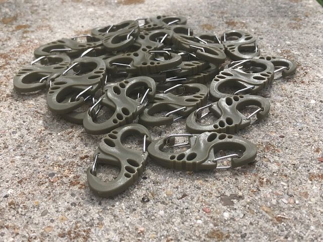 24-pack of plastic S-Biners Camping Fishing Hunting Hiking