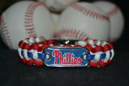 Philadelphia Phillies Paracord Bracelet w/ MLB Dog Tag and Metal Buckle AWESOME!