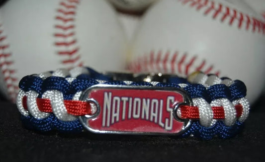 Washington Nationals Paracord Bracelet w/ MLB Dog Tag and Metal Buckle. AWESOME!